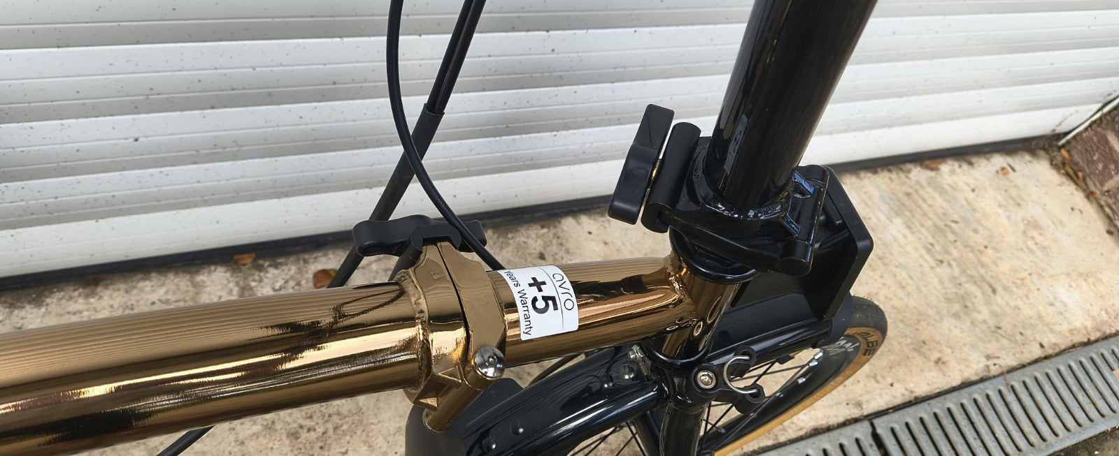 Avro Folding Bike, 16'' Wheels, 9 Speed, Disc Brakes. Alternative To a Brompton.
