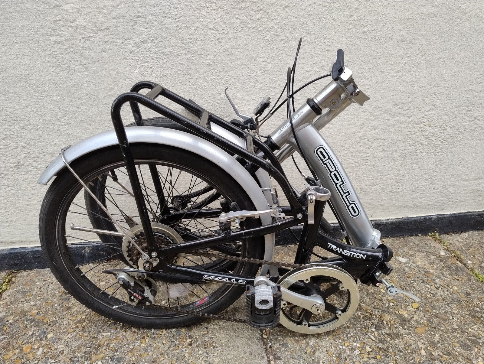 Apollo Transition Adult Unisex  Aluminium Folding Bike MISSING SEATPOST AND SEAT