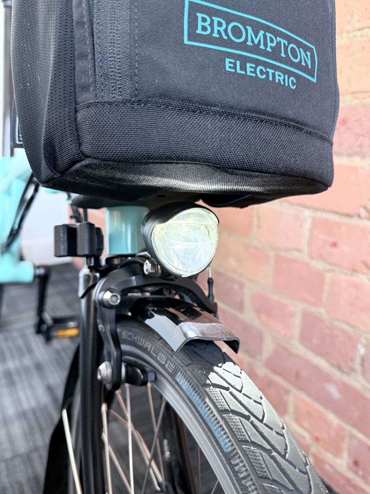 Brompton C Line Electric (M6L) Black Edition - Turkish Green - Lots of Extras