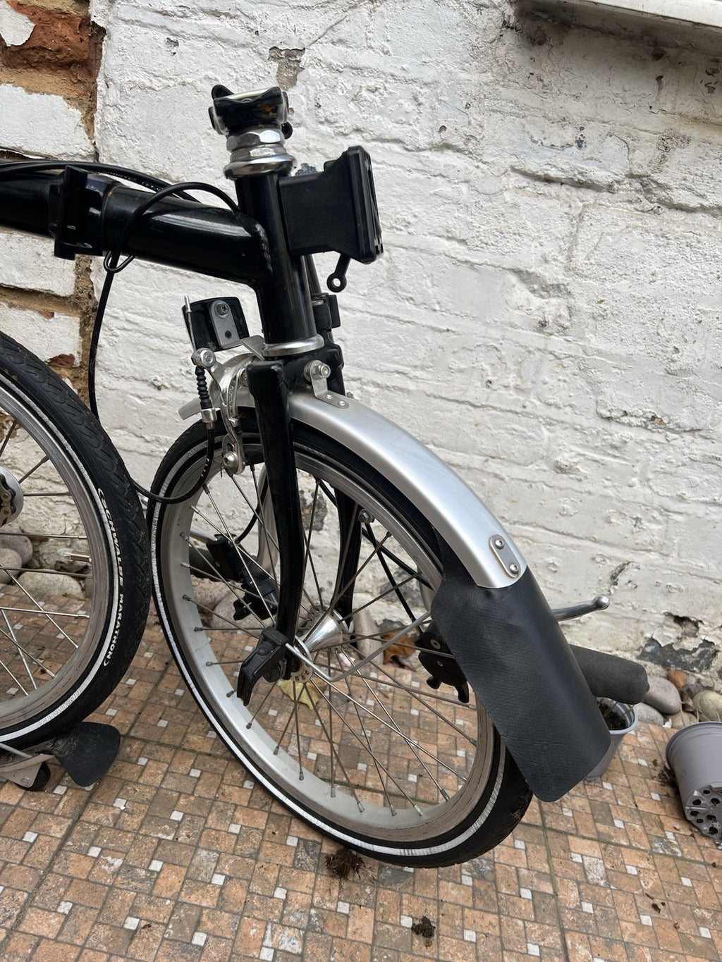 Brompton Folding Bike 3-Speed, Black