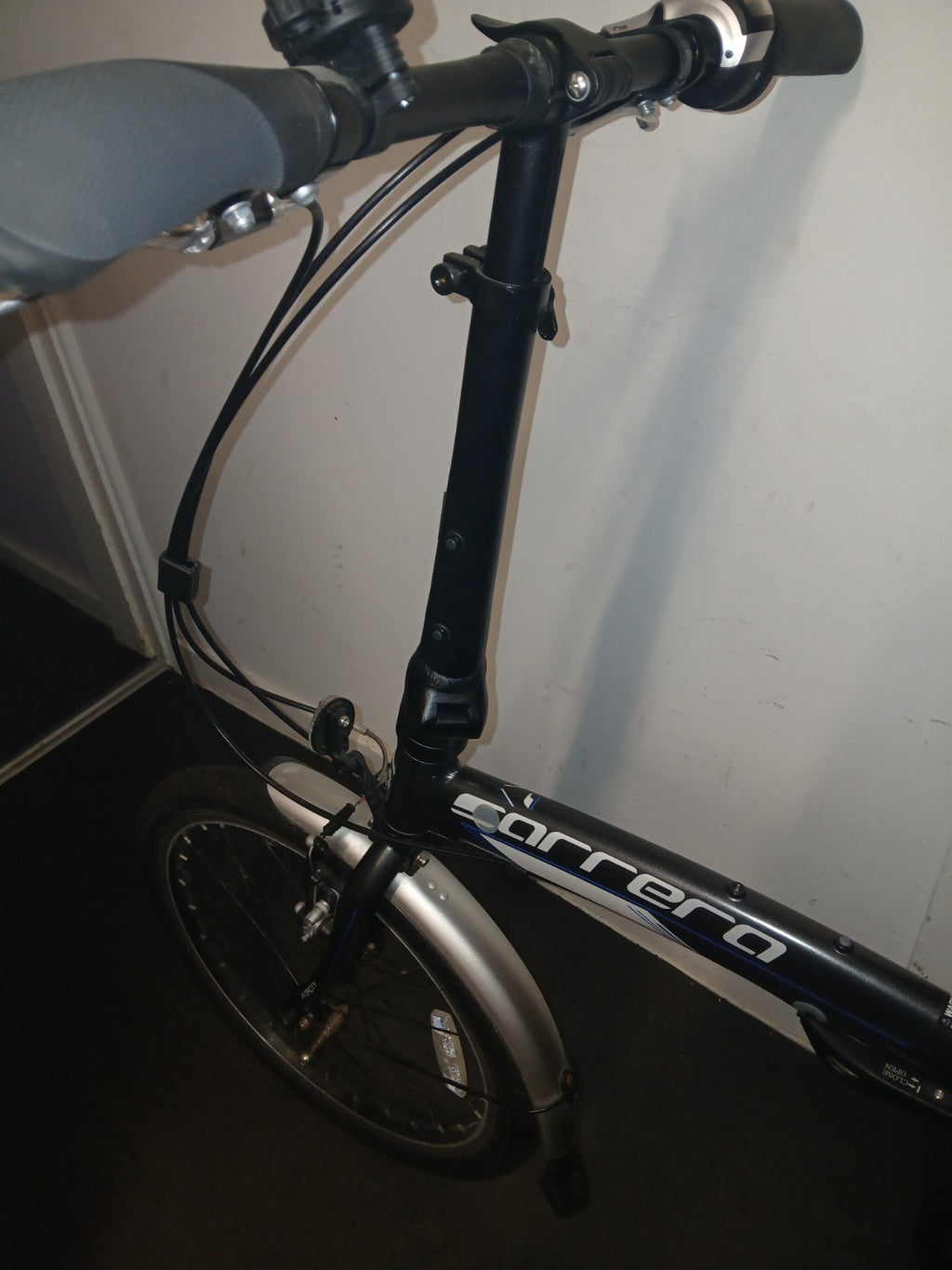 Carrera Folding Intercity Commuter  bike great for trains