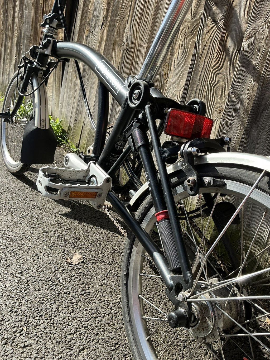 Brompton C-Line Explore 6 Speed Bike Mid (M) - Handlebar - Black