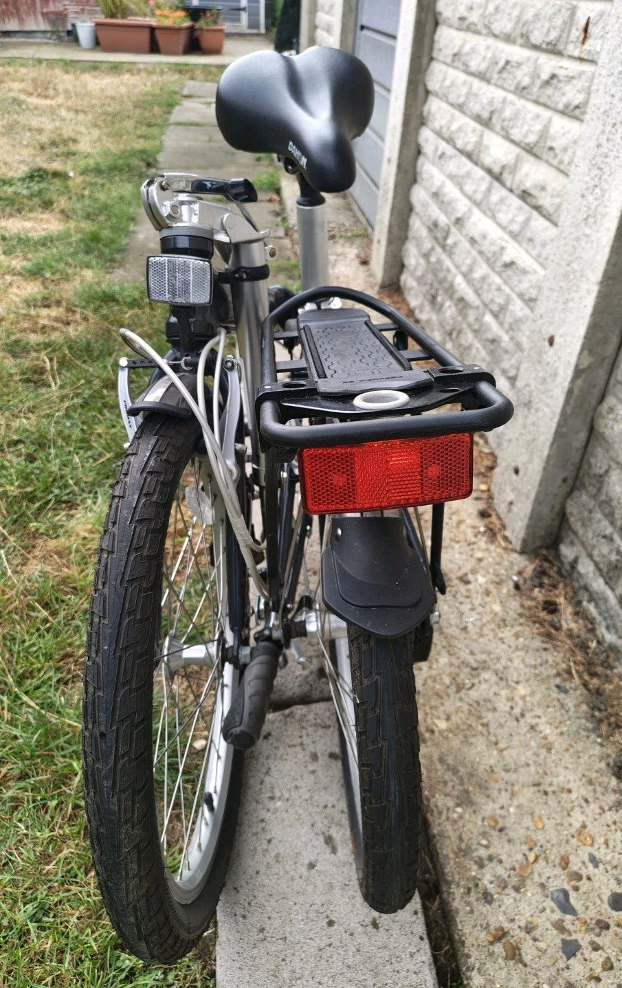 Used Dahon Speed Folding Adult Commuter Bike - 7 Gears Grey Finish