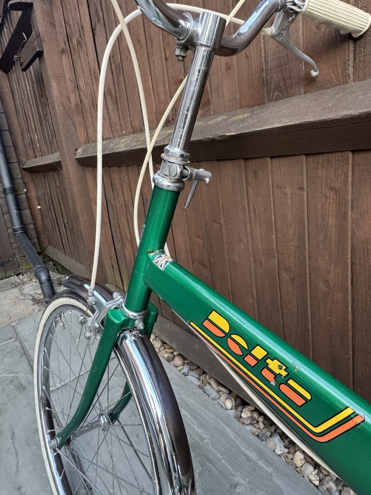 Trusty Delta - Folding Bike 20 Wheel. Like Kingpin Frame. Excellent Condition