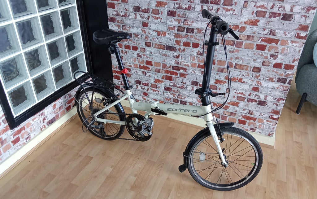 Carrera Transit 20”wheels Folding bike.  Had regular annual service.  White