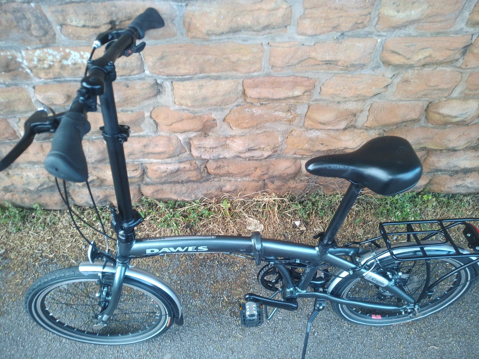 New Dawes Kingpin Folding Bike 20-inch Wheels - RRP £579.99