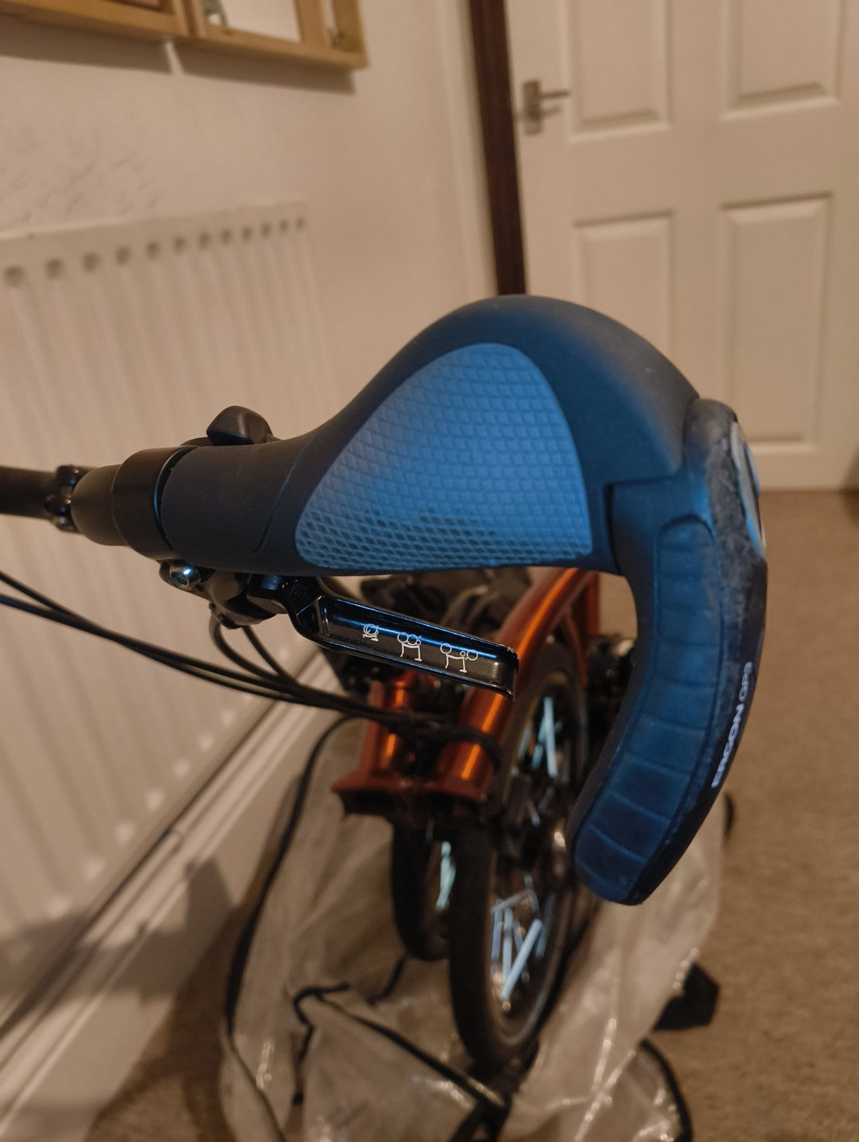 Brompton M6L 2022 Black Edition Flame Lacquer +Dynamo Lights, Large Bag And More