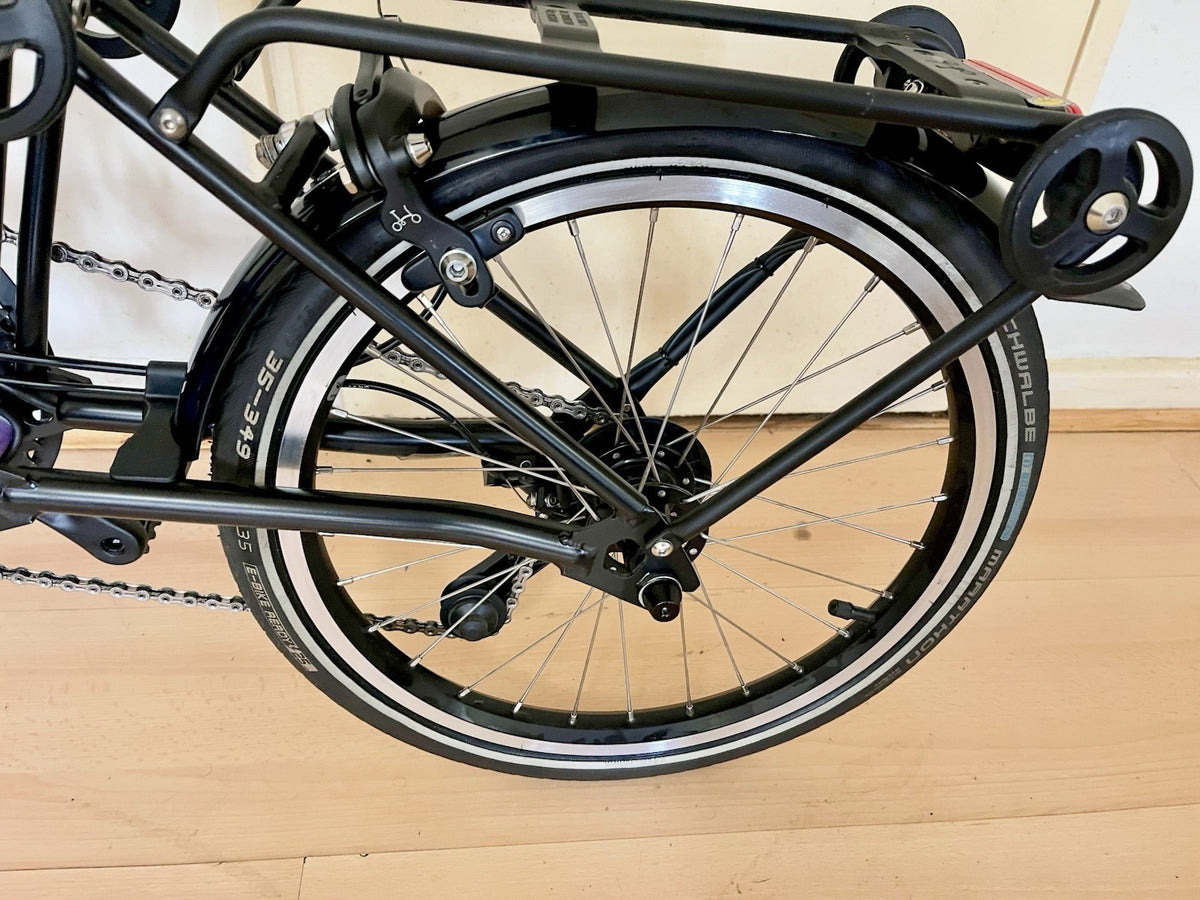 Brompton M4L Electric P-Line 4-Speed Mid-Folding Bike Pop Lilac