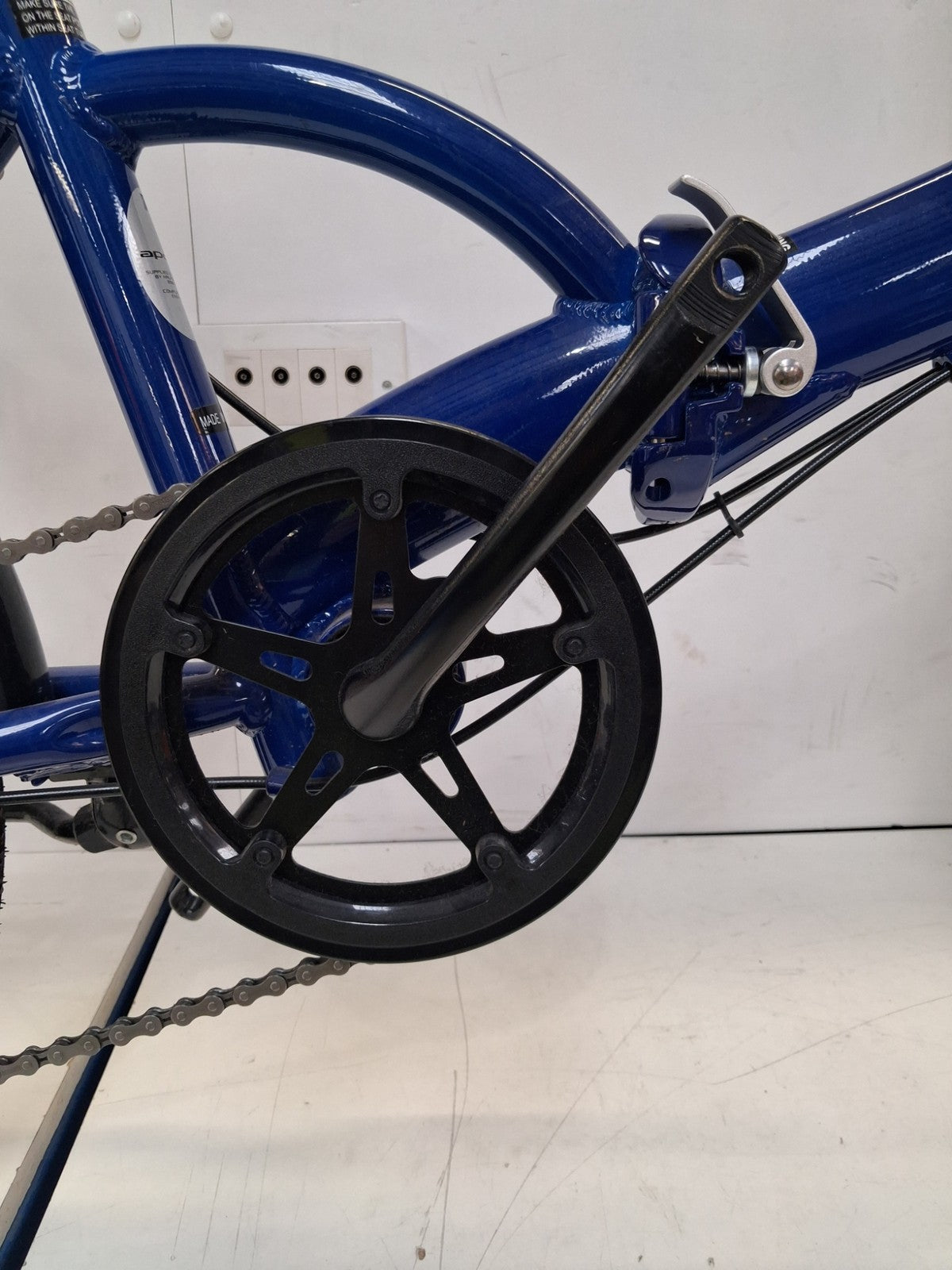 Apollo Tuck 6 Speed 20″ Aluminum Folding Bike - One Size - Blue (Damaged)