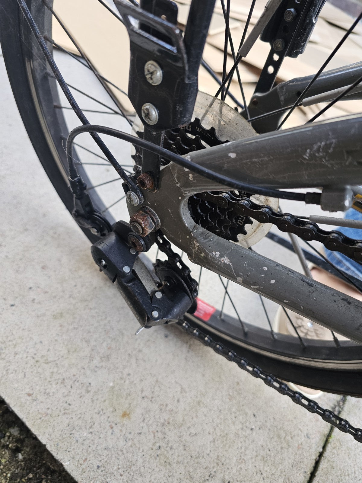 Raleigh Evo Two Folding Bike READ DESCRIPTION Grey/Black