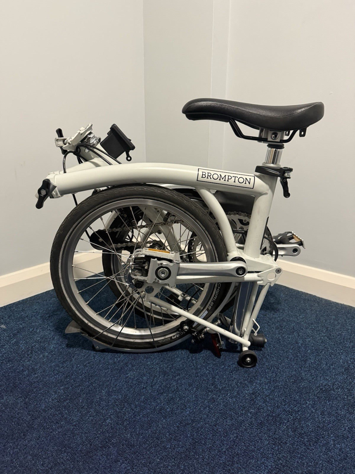 Brompton H3L 2018 Folding Bike (Excellent Condition)