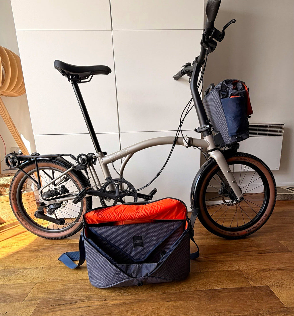Brompton elctrc G Line, trail dust white, 4 speed, Medium, pristine condition