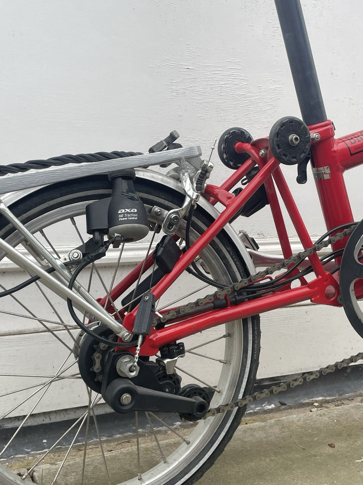 Brompton M6R Folding Bike 6-Speed, Red