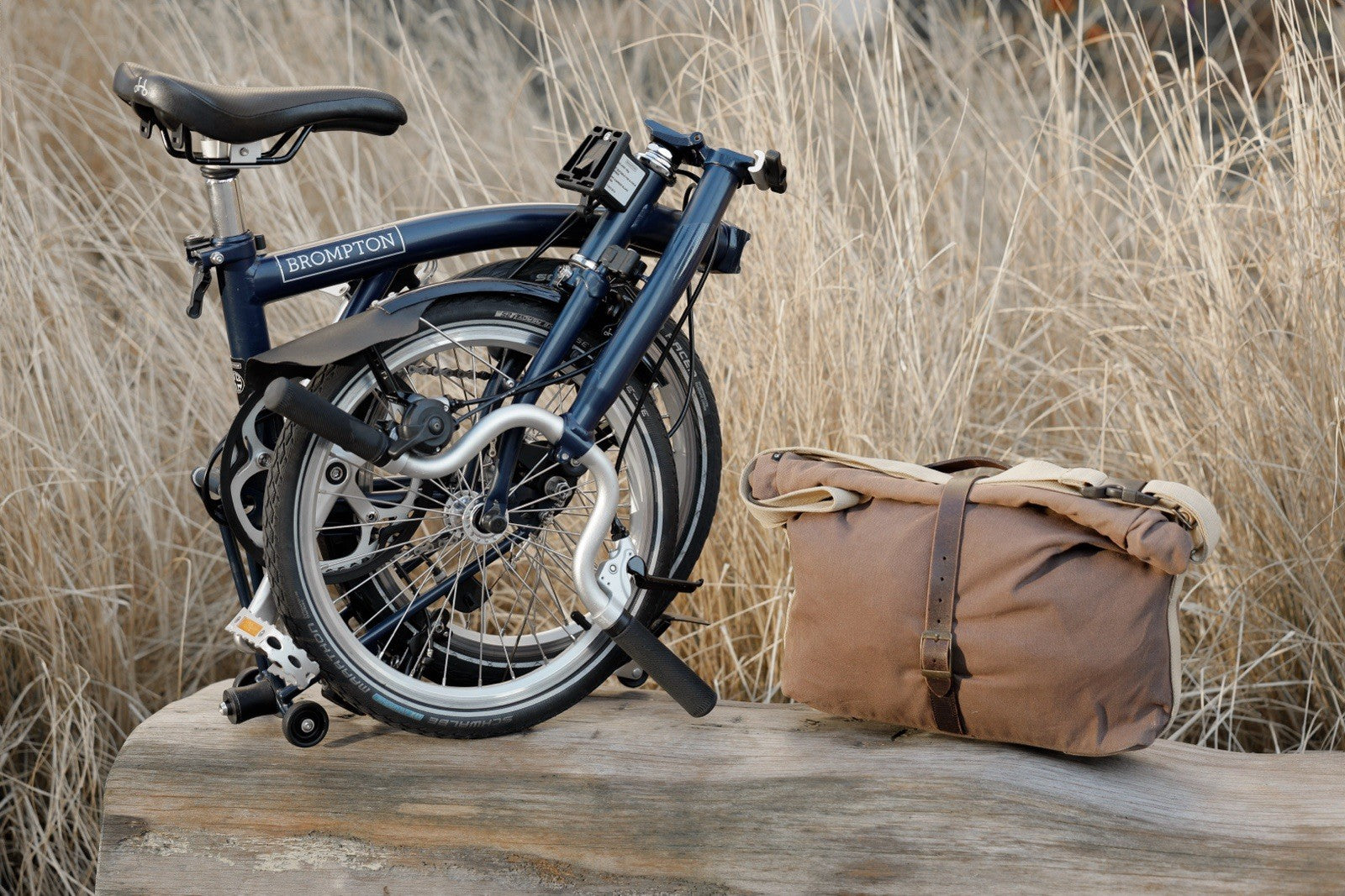 Folding Bicycle Brompton M3L 2019 Navy Blue Extra Front Bag Excellent Condition