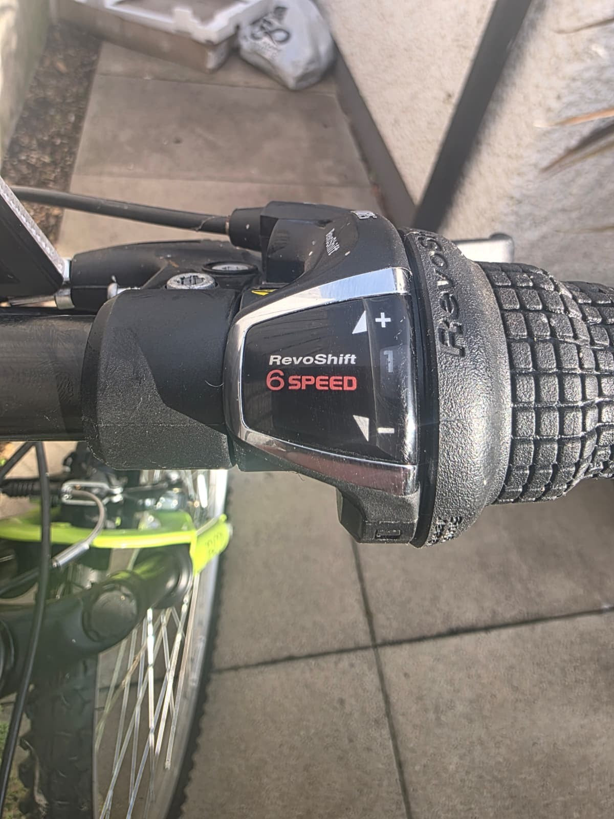 Beacon Challenger Foldable Mountain Bike- Nearly New