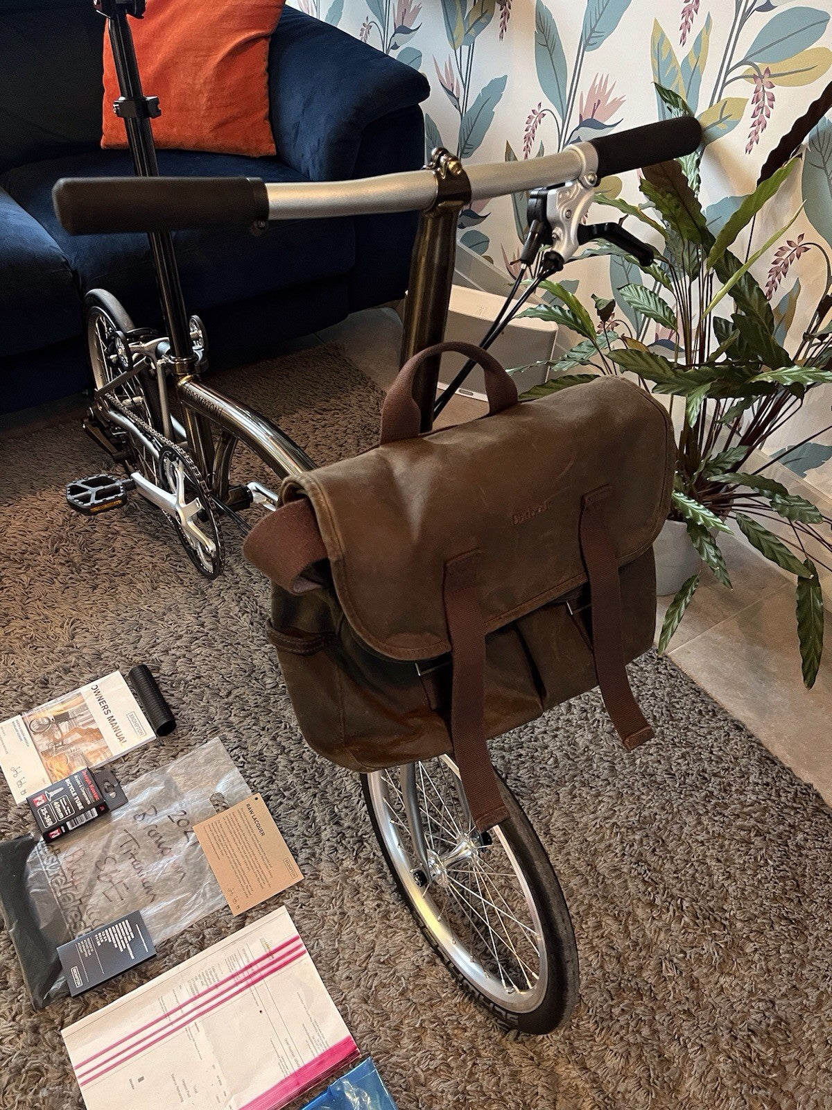 Brompton Titanium Virtually Unused & In Beautiful Showroom  Condition