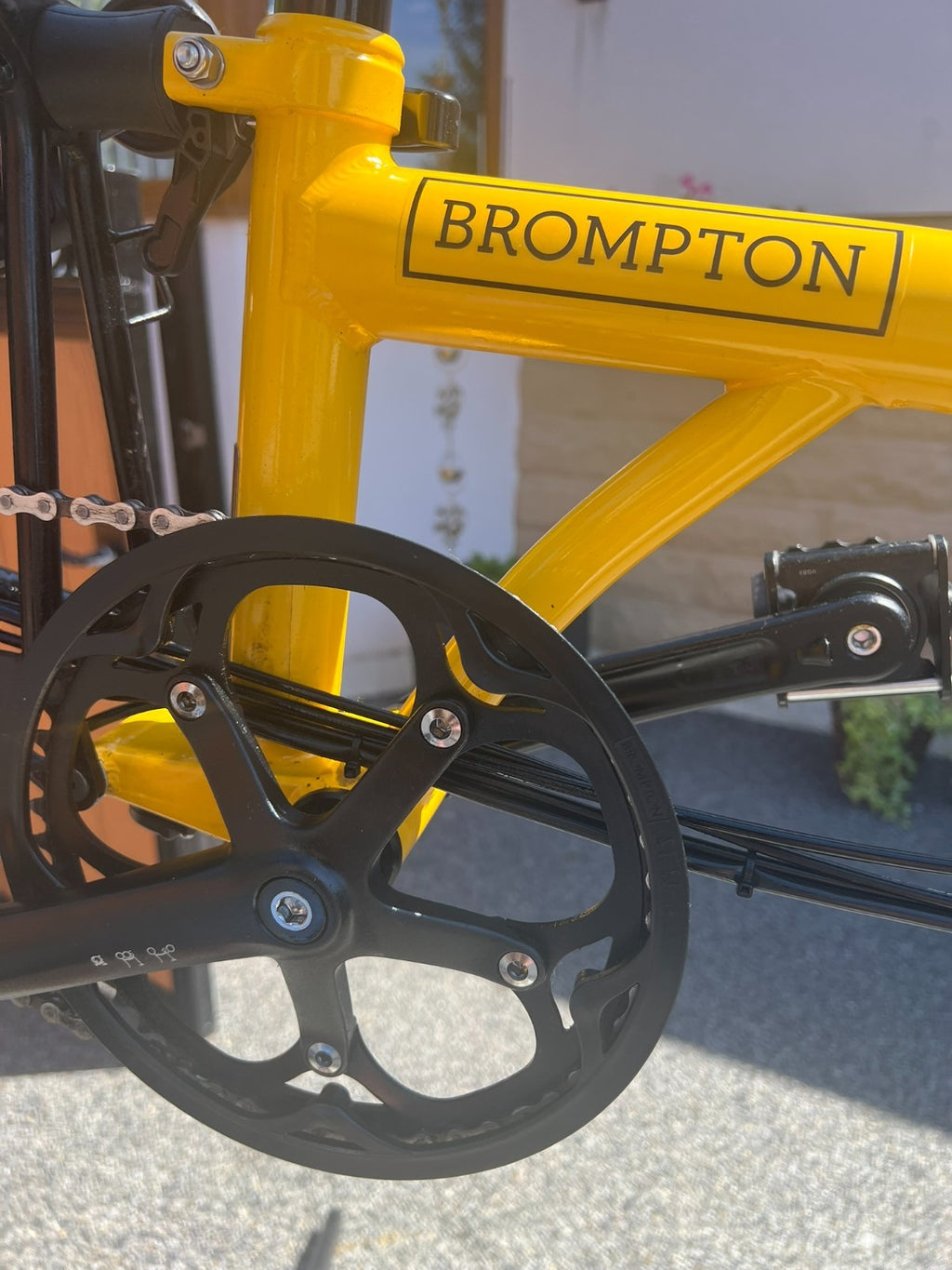 Brompton C Line 6 Speed Folding Bike Bumble bee yellow - 65 miles