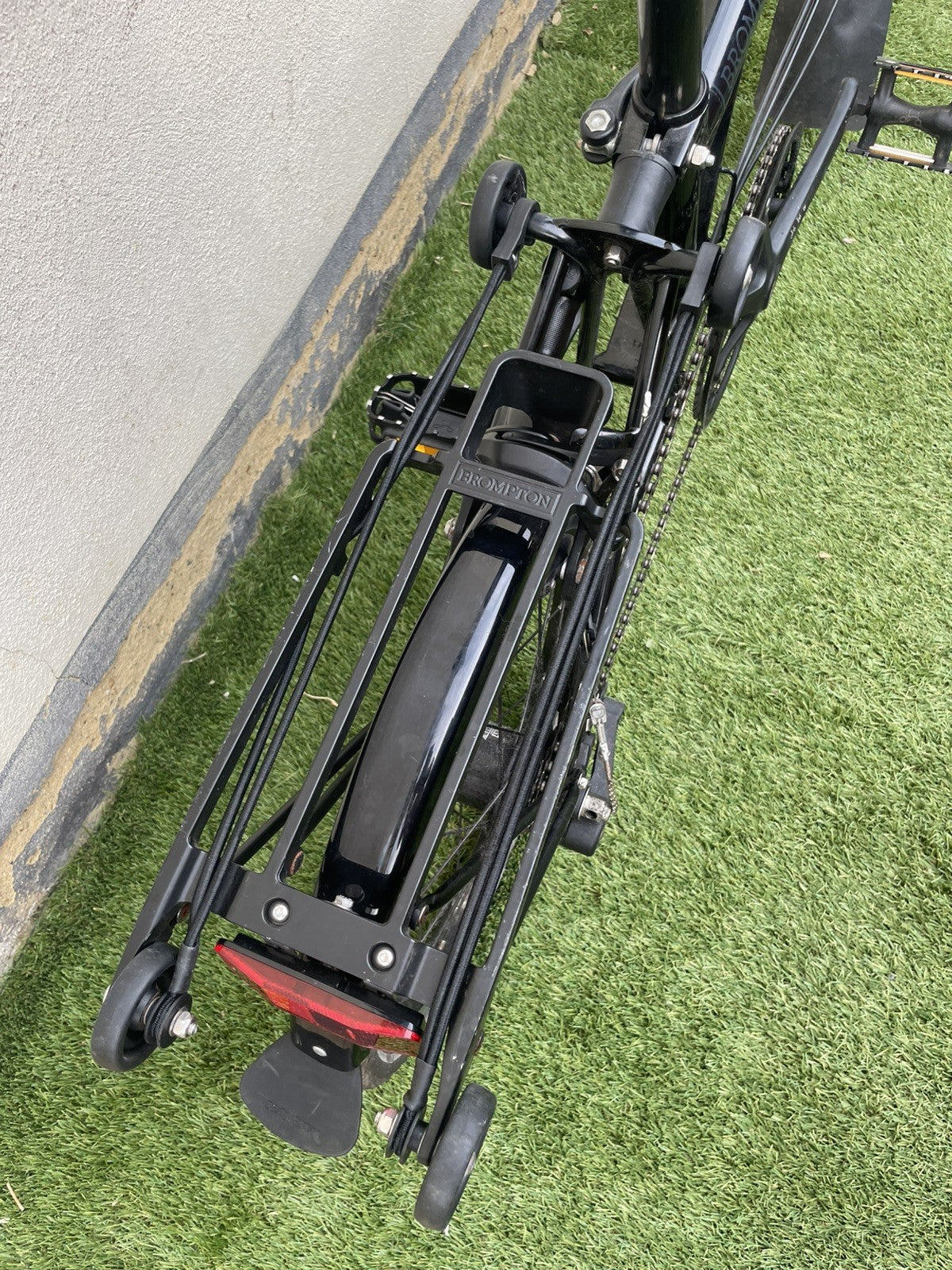 Brompton C Line M6L Black Edition Roller Rack 6‑Speed