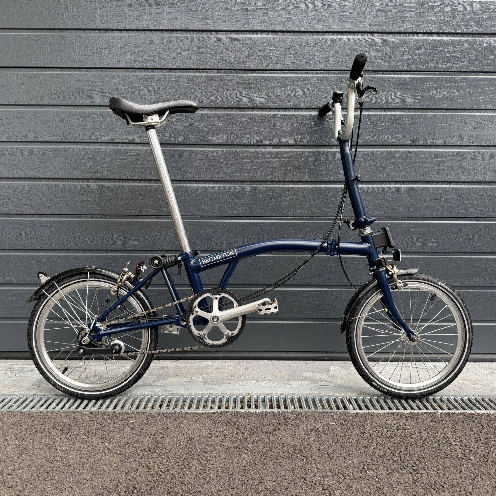 Brompton M3L 3 speed Tempest Blue Superb Condition