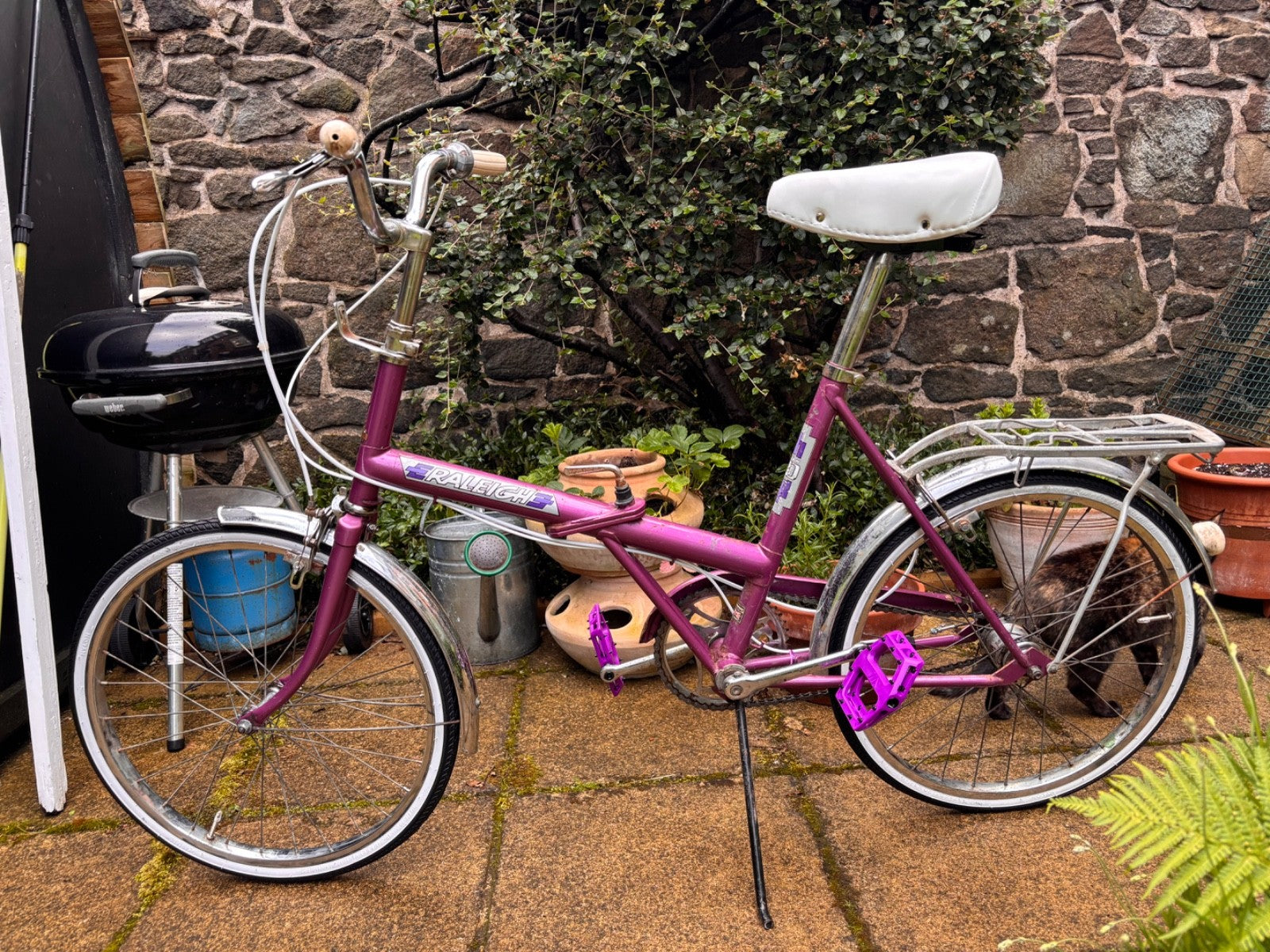 Vintage Classic Raleigh Stowaway Folding Bike –  Ready to Ride
