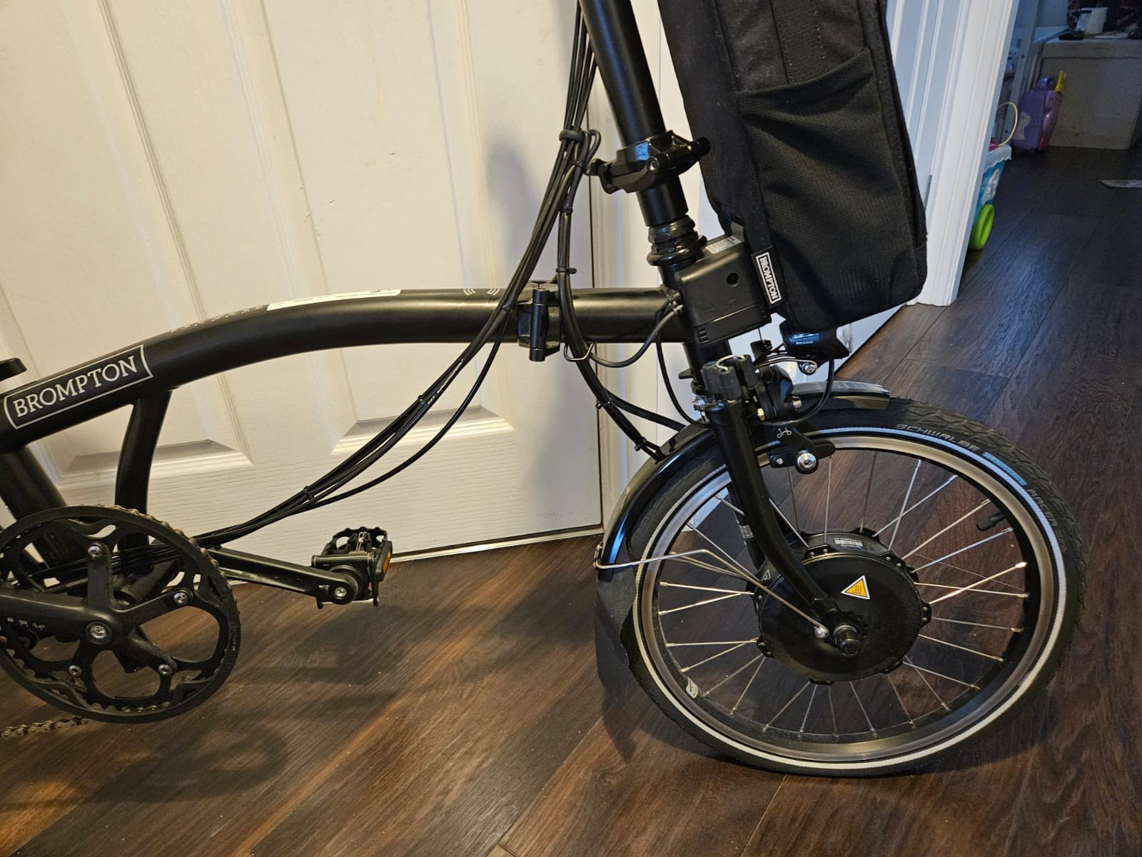 Brompton Electric C Line Explore, 6-Speed, Black, High Handlebar 2023