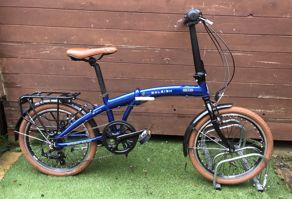 Raleigh Stowaway Folding Bike 2023 Blue Good Condtion Shimano 7 Speed