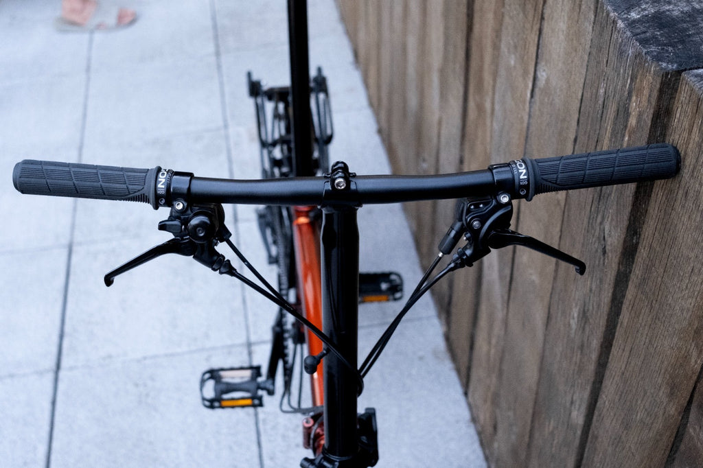 Brompton S6R (6 Speed)Black Edition in Flame Lacquer  + Extras