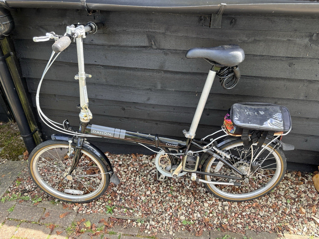 Dahon 4130 Folding Bike 7-Speed with Storage Bag