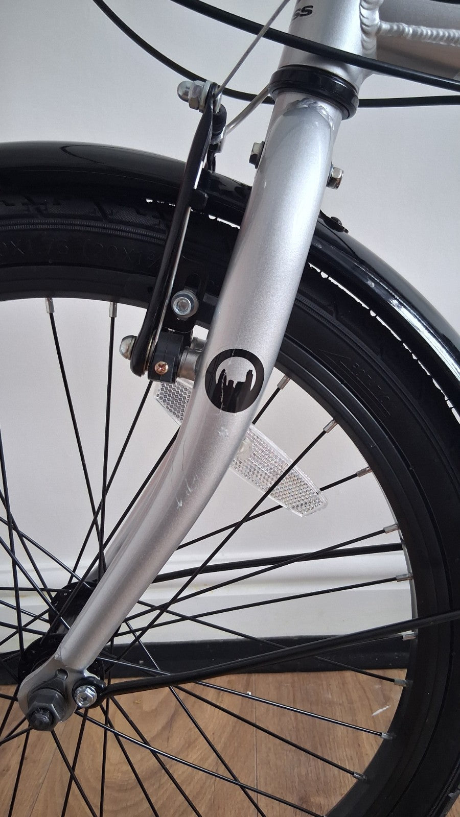 Cross Citysprint Folding Bike 20in Silver/Black, Mudguards, Twist Grip