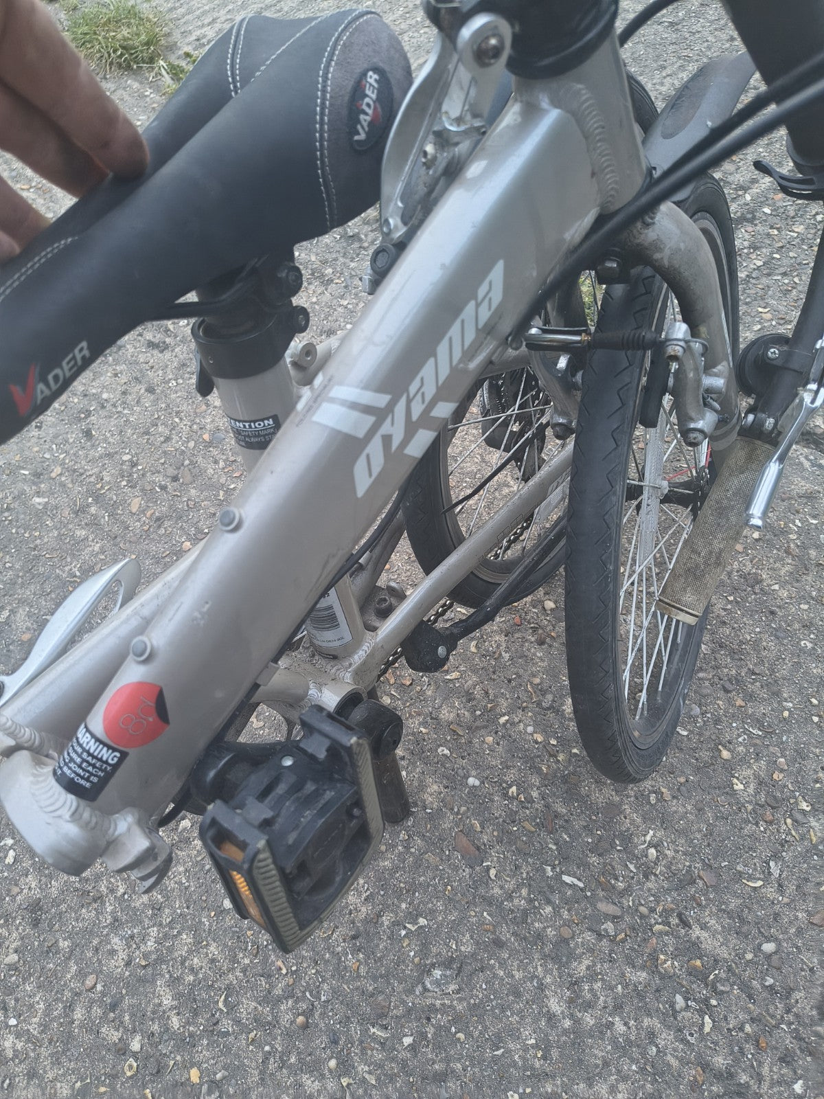 Oyama Lexington Dahon Style Light Aluminium Folding Bike Cycle 8 Speed Alex DA16