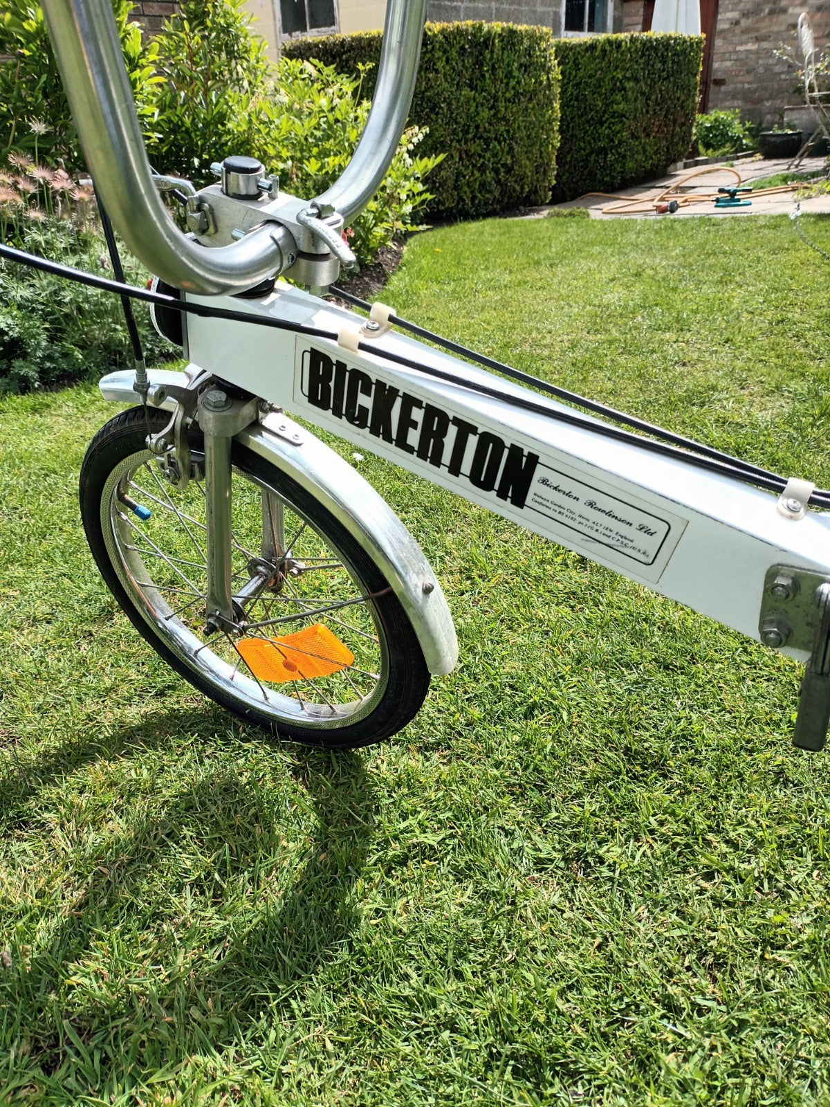 Vintage Bickerton Folding Bike, Good Condition,  White. Rides well + Bag.