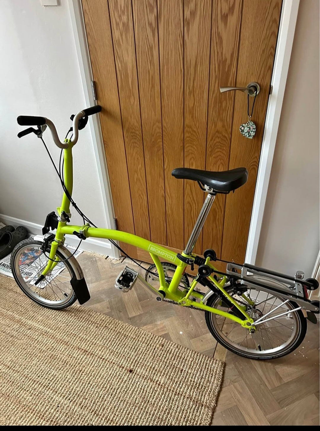 Brompton C Line in Lime green