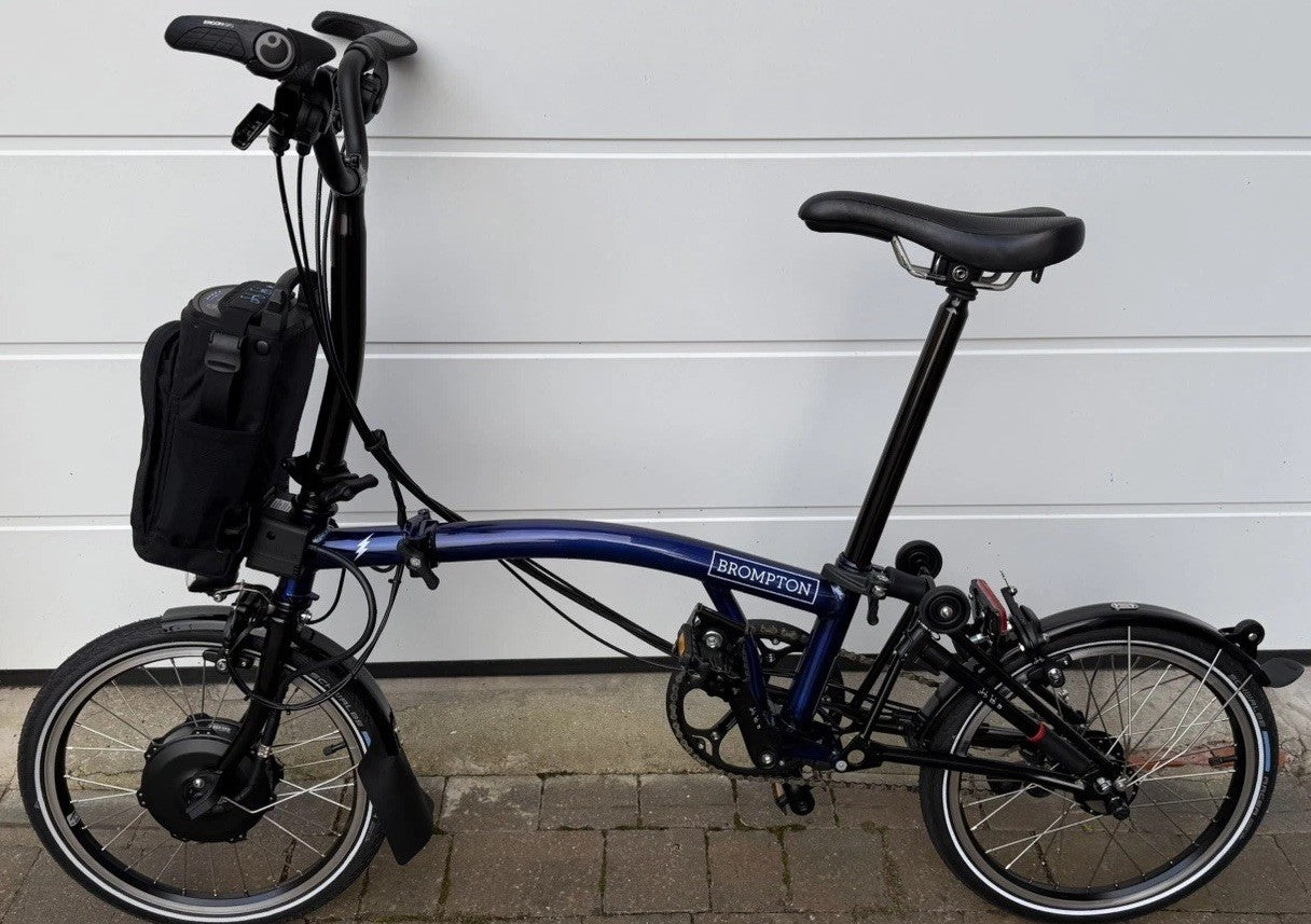 Brompton - C Line E-Folding Bike - M6L -Bolt Blue Lacquer - Near Mint Condition