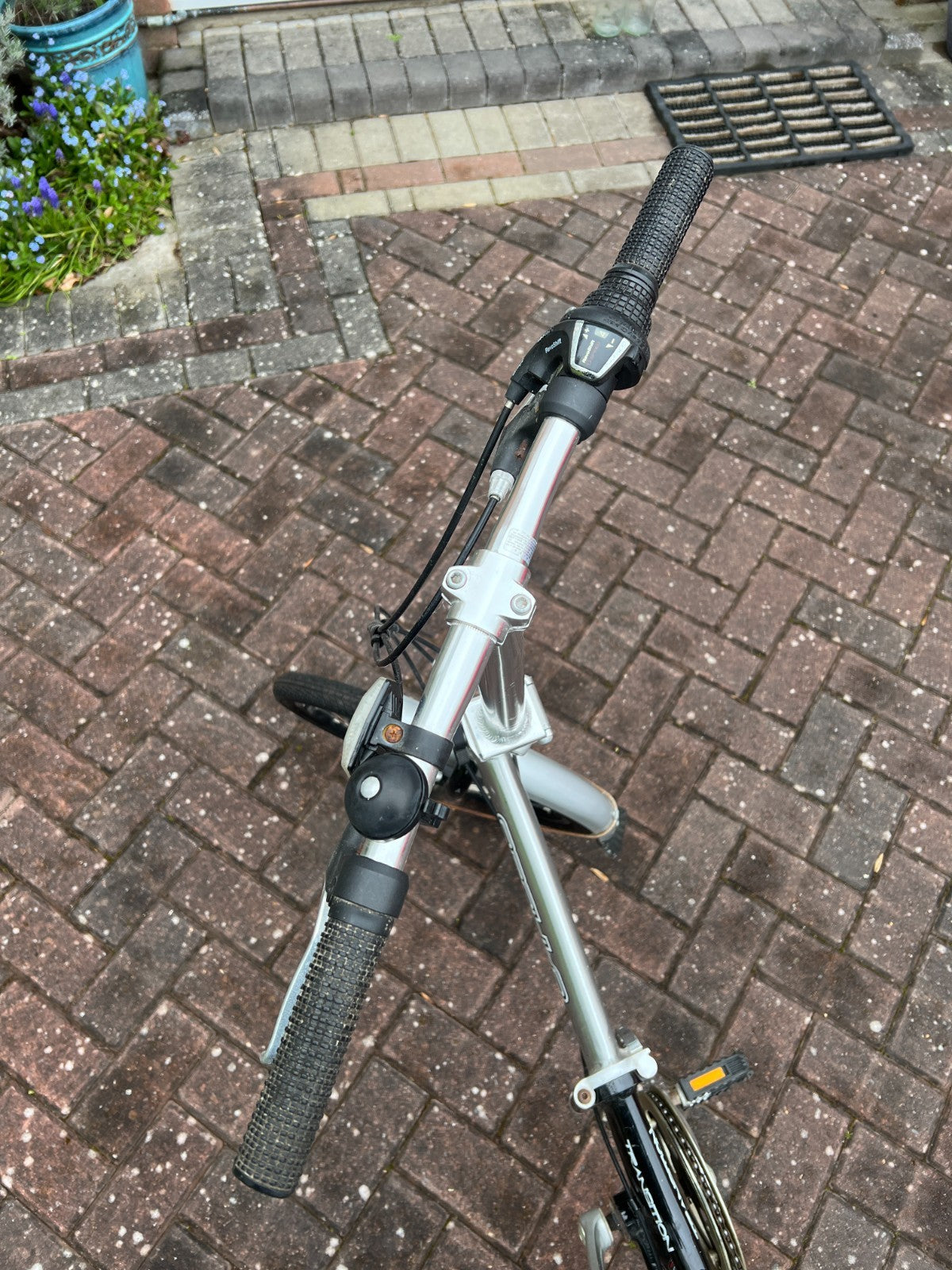 Apollo Transition Folding Bike - 20" wheels