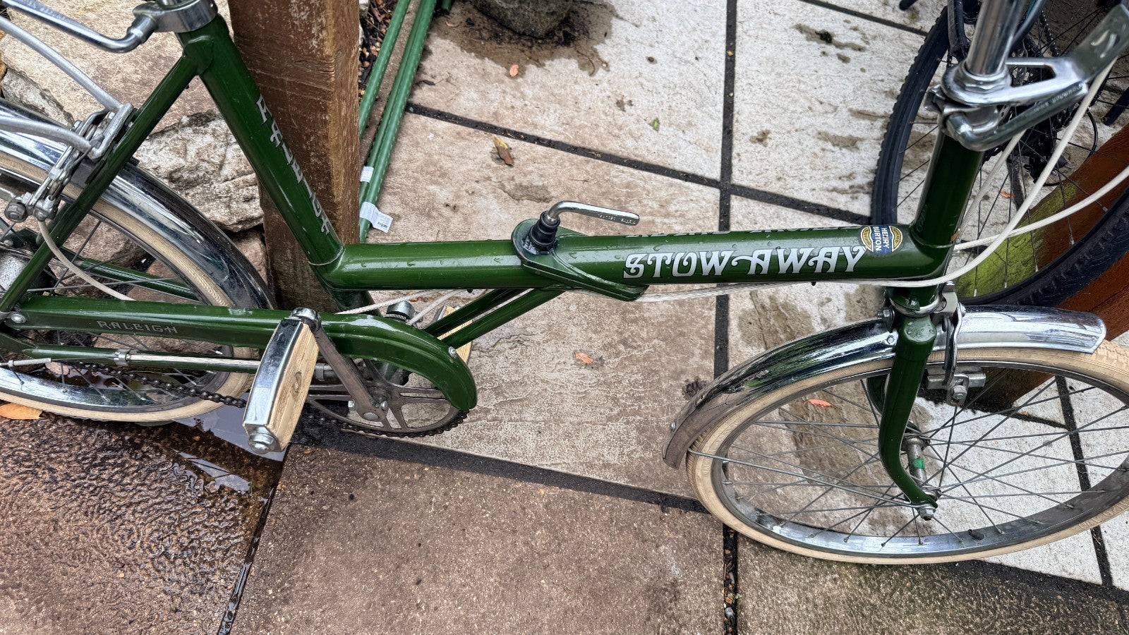 Folding Stow Away Retro Rare Green Bike