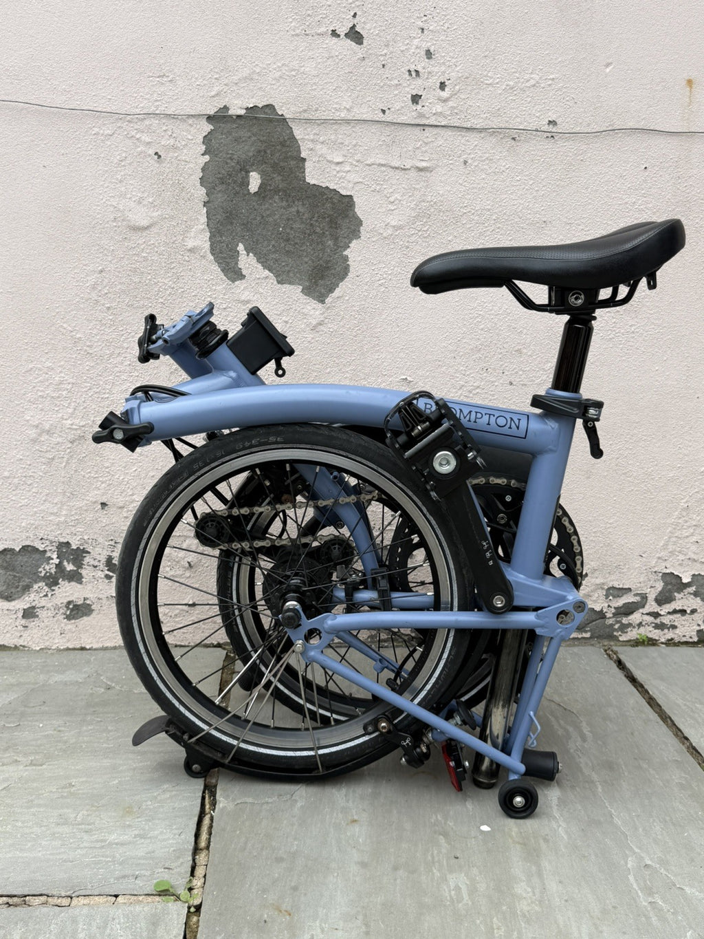 Brompton C Line 2023 - 2 Speed - Cloud Blue and Black
