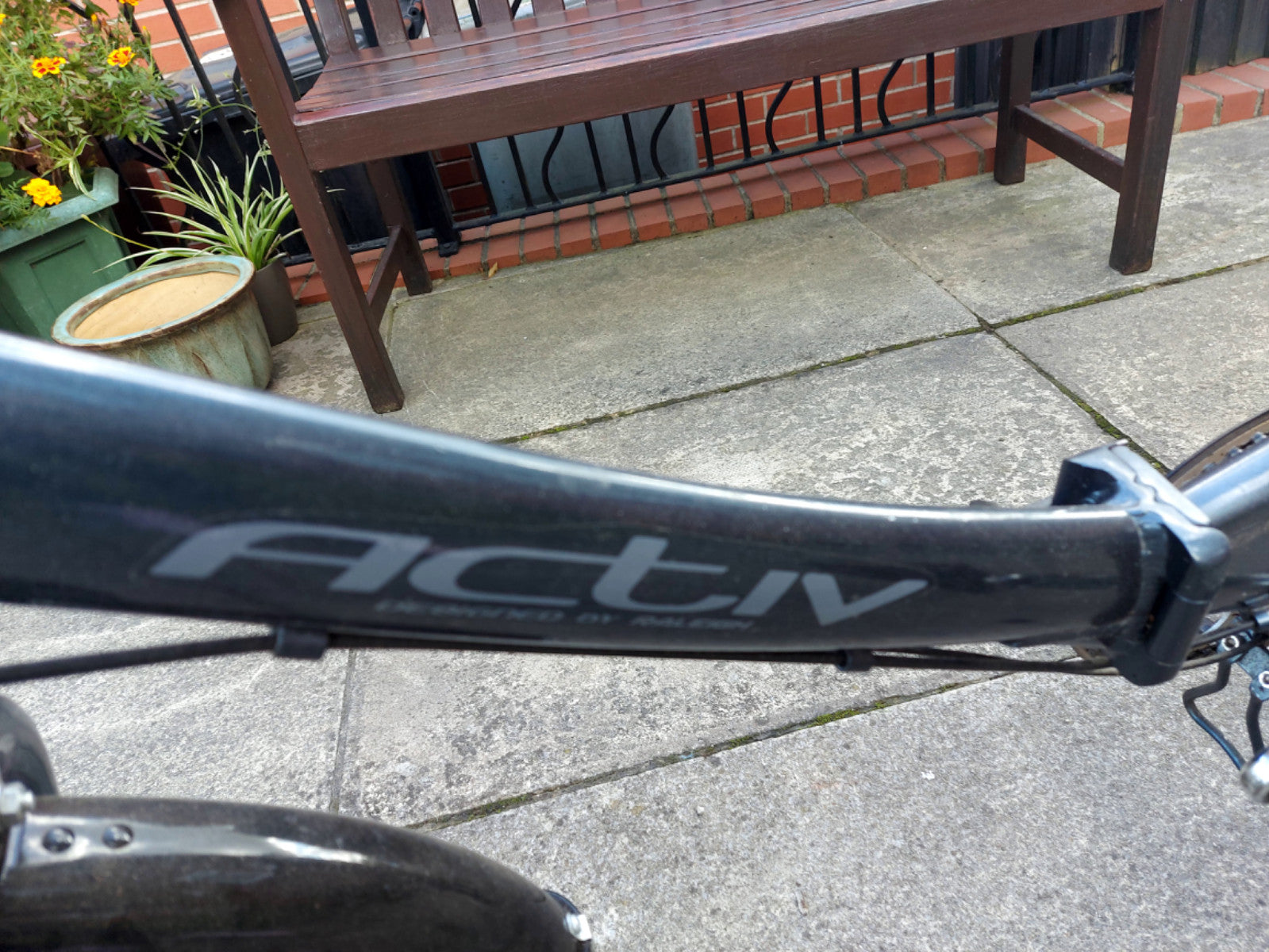 Raleigh Activ Folda Folding Bike