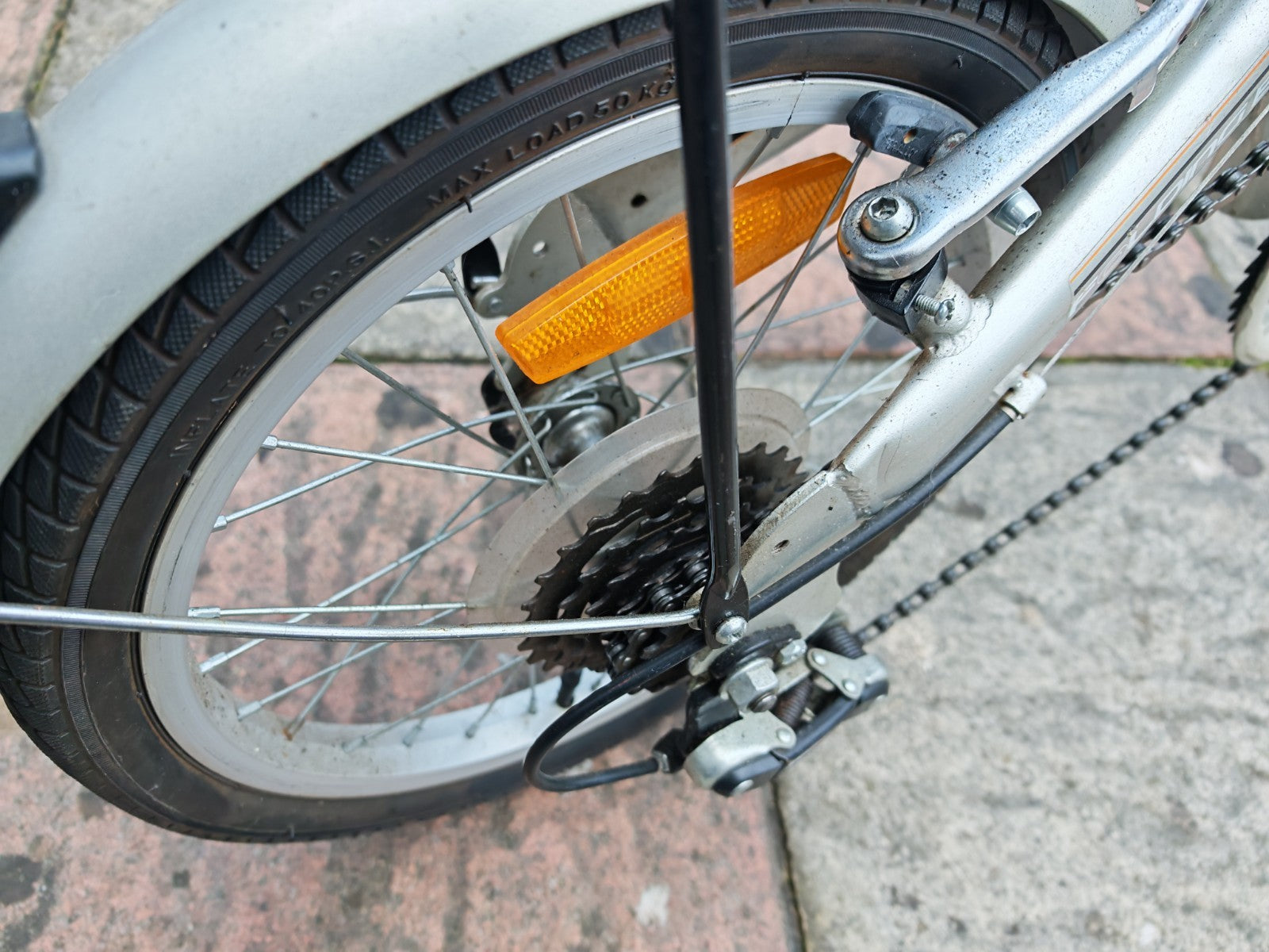 16" Foldable Pyramid Bike