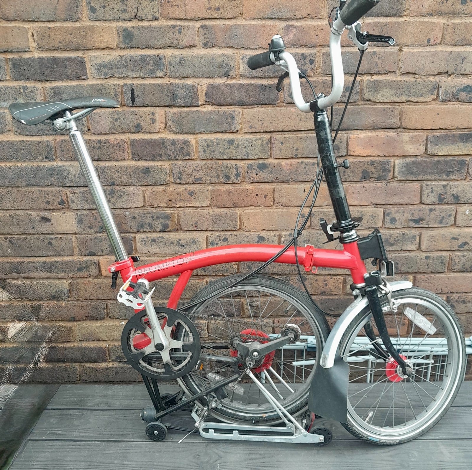 Brompton Mk II folding bike, 3-speed hub, marathon plus, w/ briefcase / cover