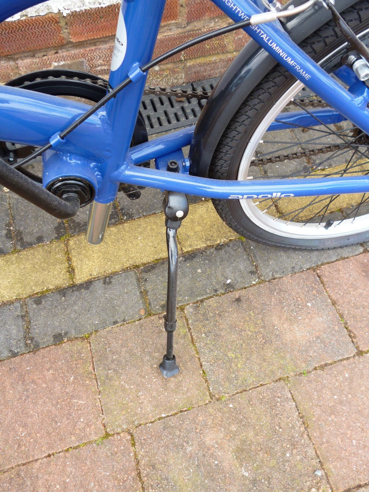 Apollo Tuck Folding Bike - 20" Wheel