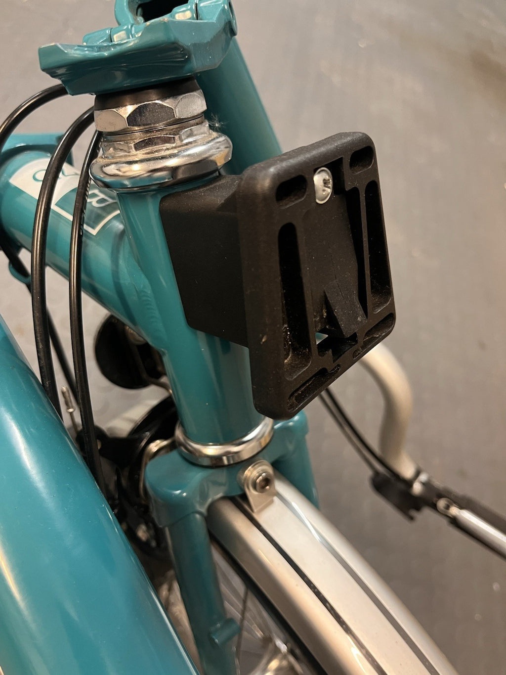 Brompton B75 Folding Bike - Used Less Than 10 Times In Perfect Condition