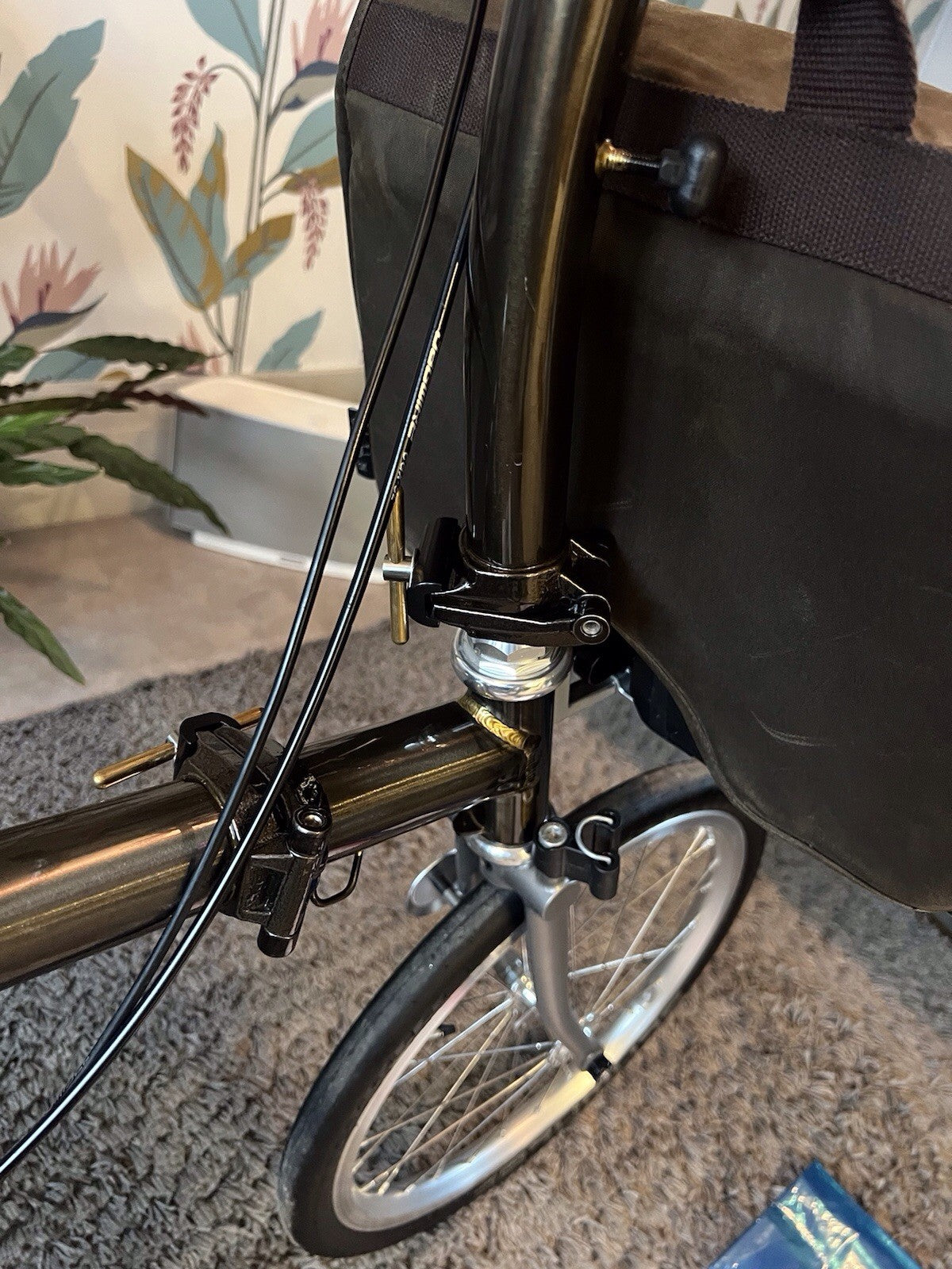 Brompton Titanium Virtually Unused & In Beautiful Showroom  Condition