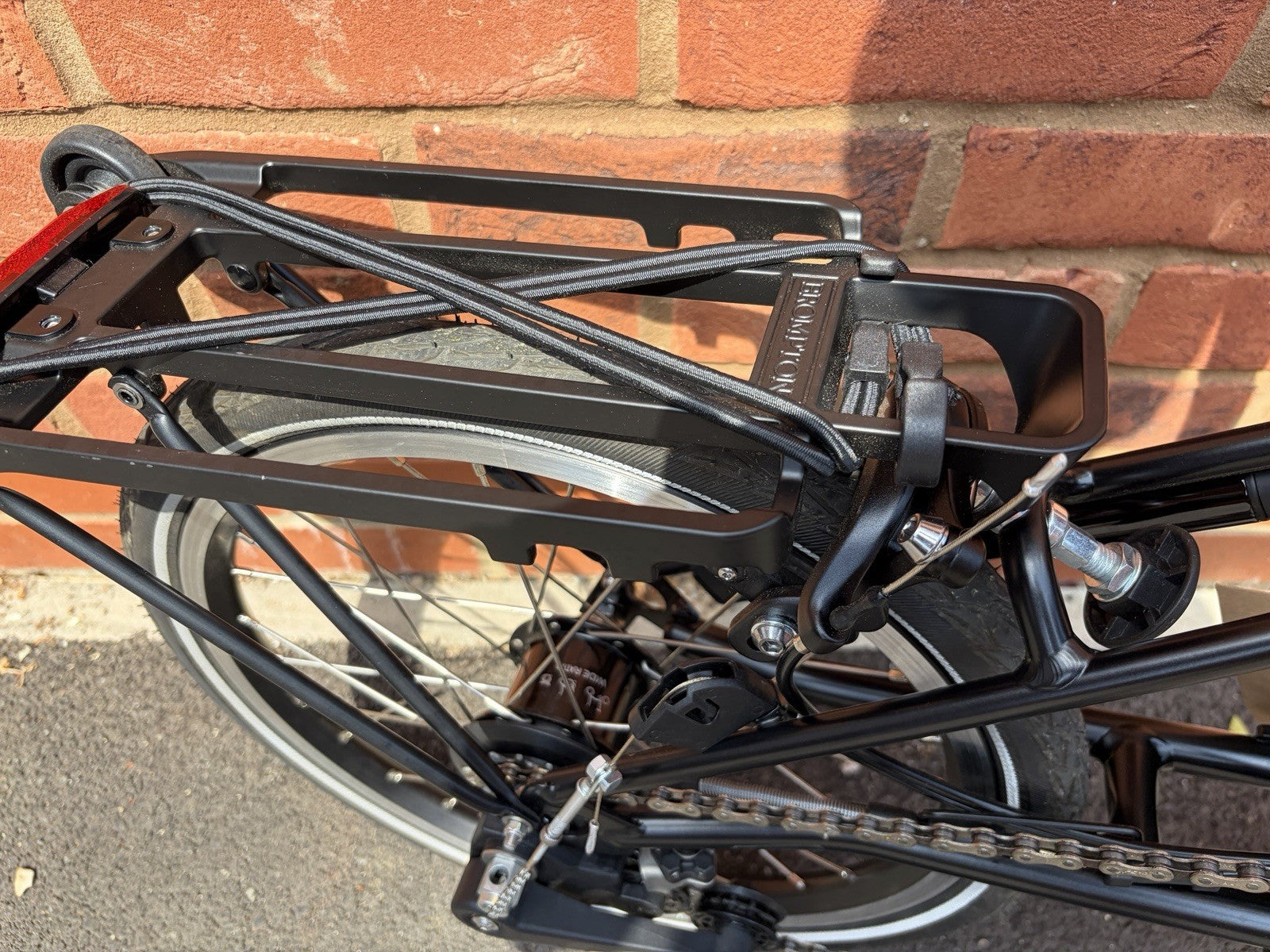 Brompton 2024 Black Edition H6L in Black Lacquer Finish