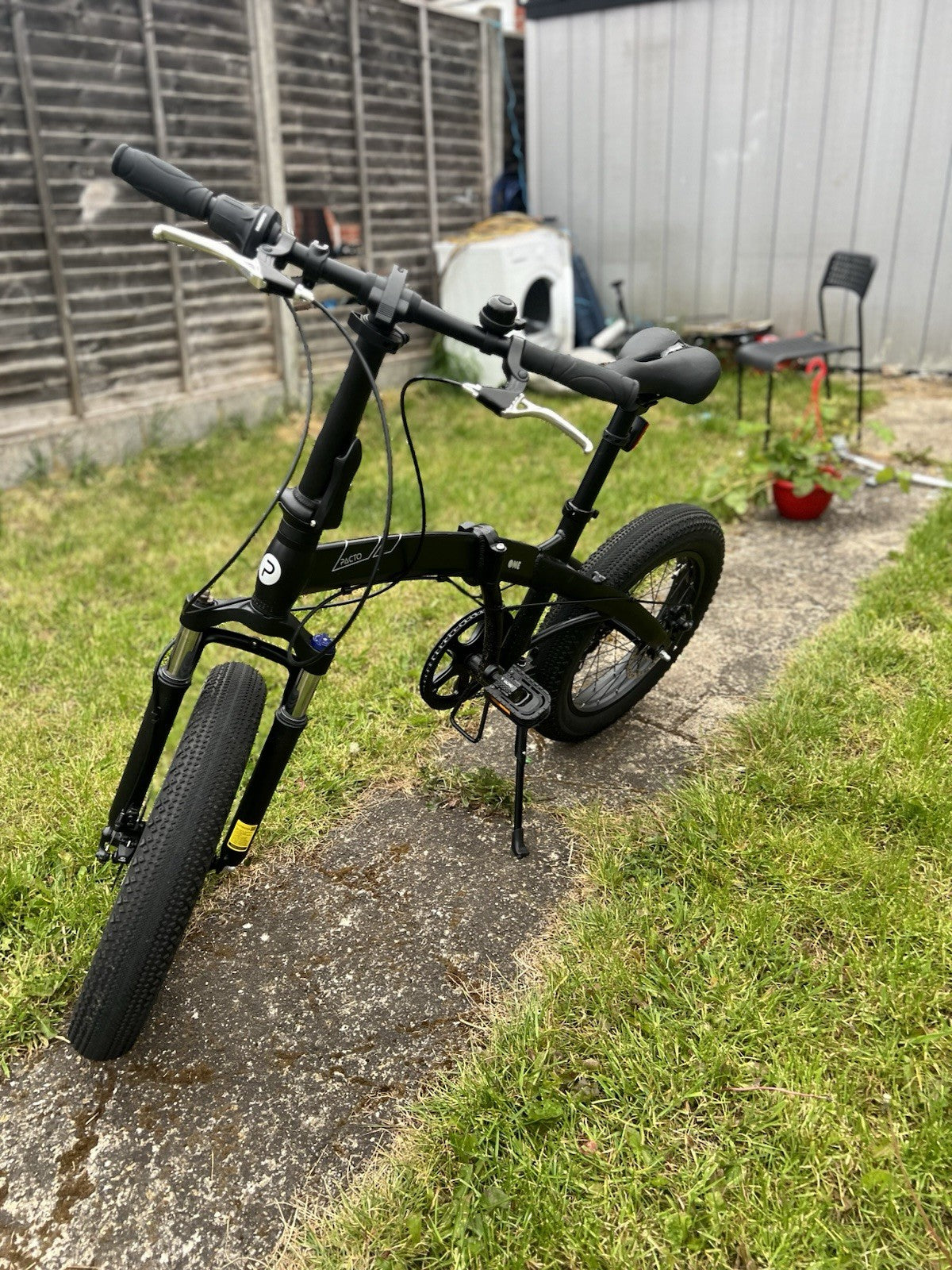 Pacto One Folding Bike 20in Black Front Suspension Mechanical Disc 1 Speed