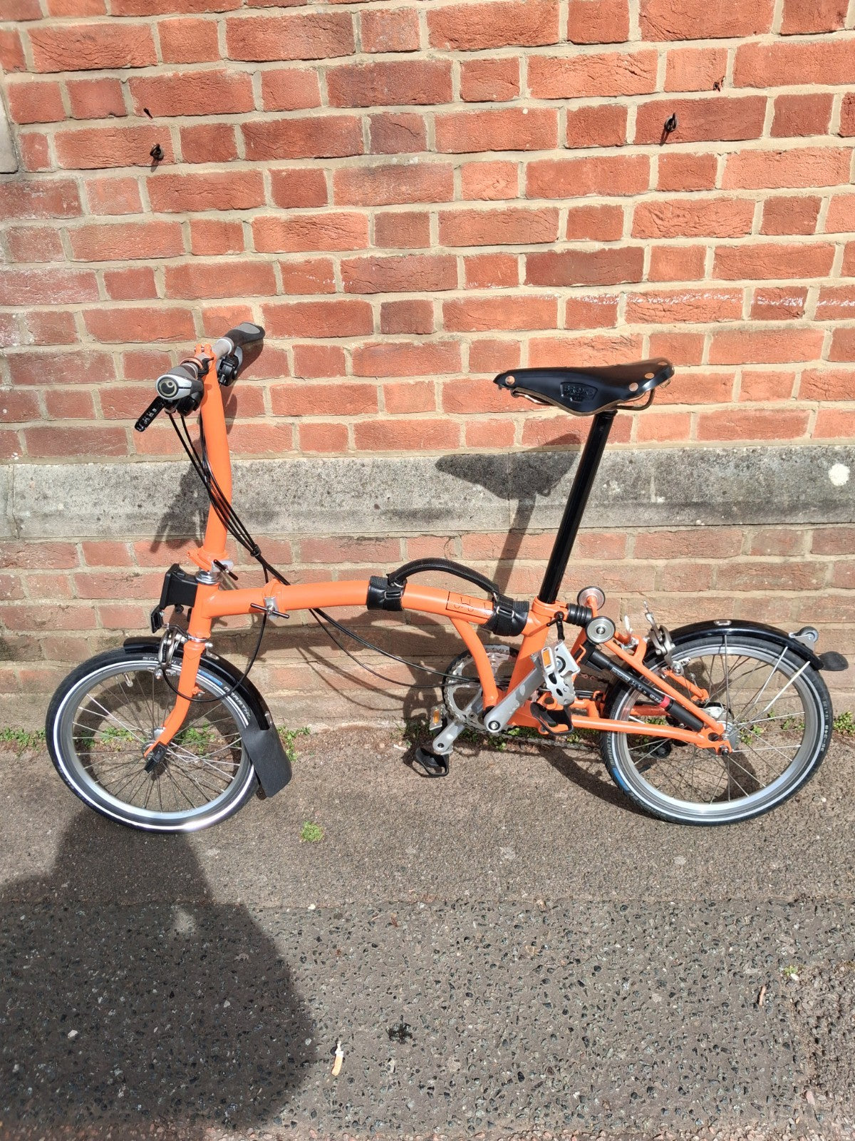 Brompton M6L Folding Bike Amazing Condition with Lots Of Extras