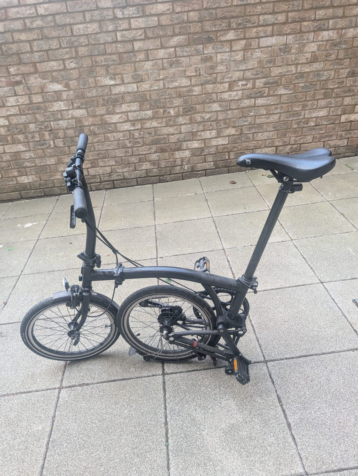 Brompton Folding Bike – 2016 – Black Edition – 2 Speed