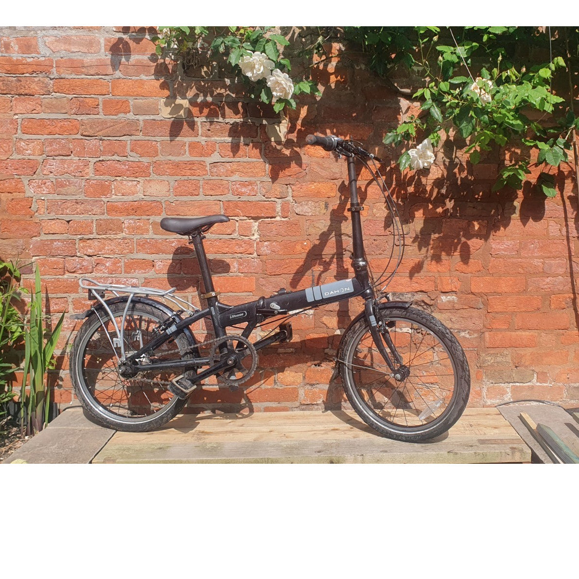DAHON Vitesse Folding bike