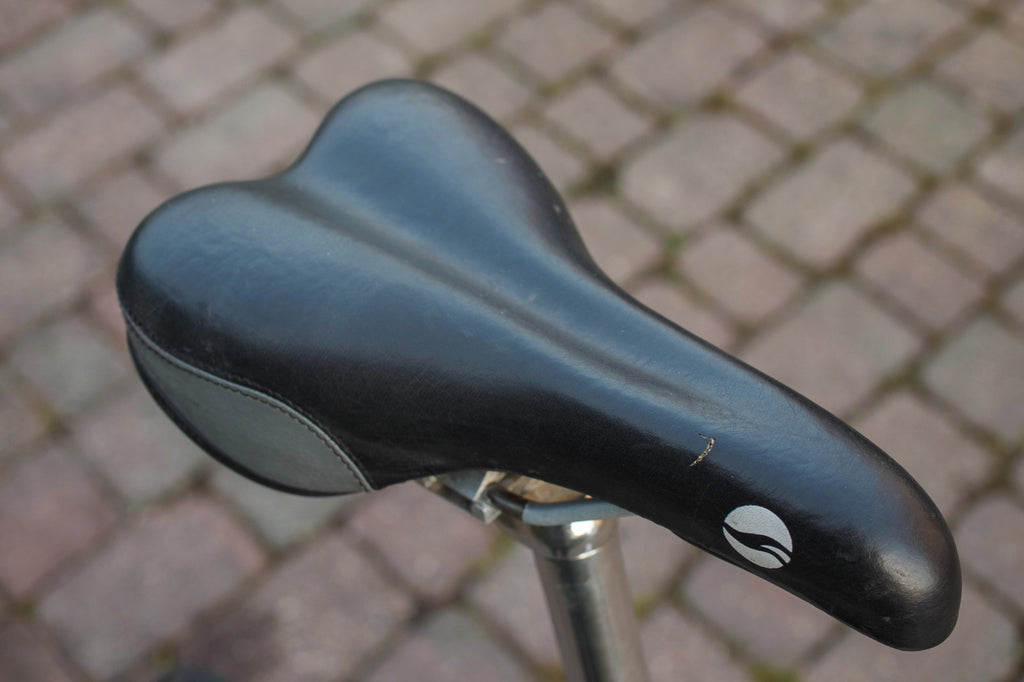 Giant Halfway folding bicycle, very good condition.