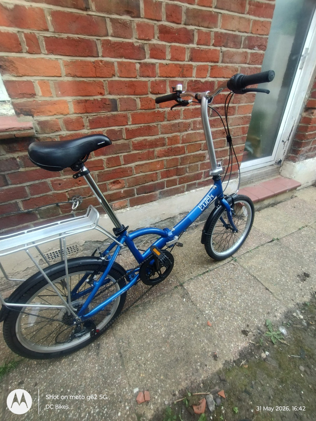 Apollo Tuck Folding Bike 20" Wheels, 6 speed, Blue