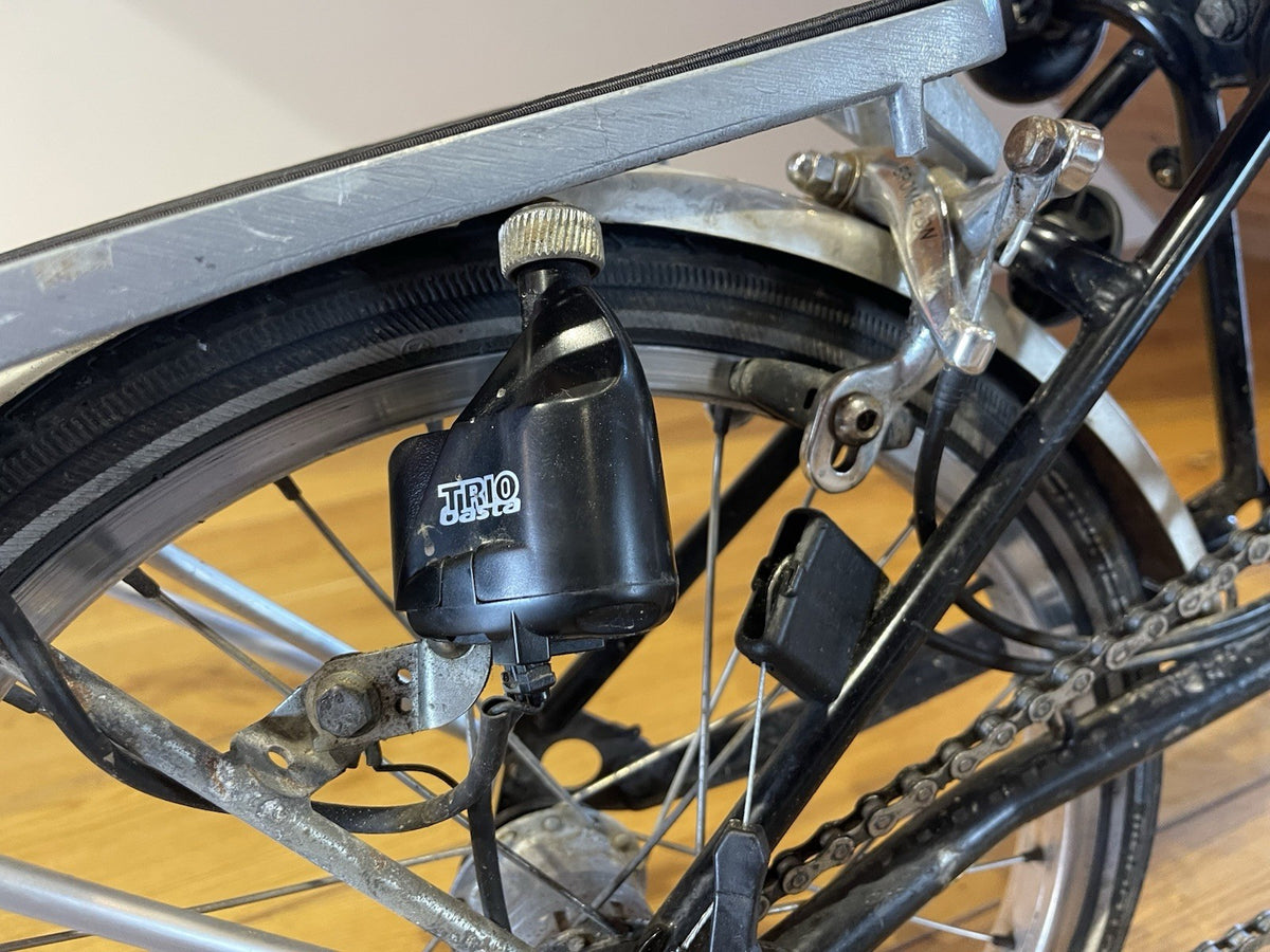Brompton Folding Bike 16in Black/Silver Derailleur Caliper, Rack Mudguards
